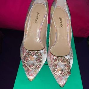 J. Renee Bilboa Floral Garden